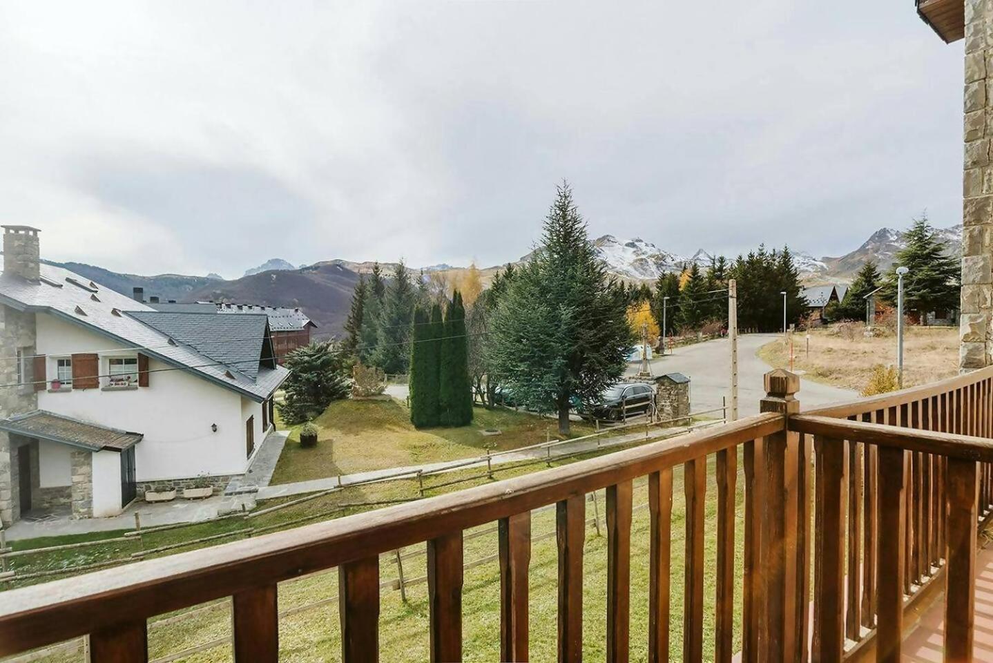 Olympia Tus Mascotas Son Bienvenidas Formigal Extérieur photo