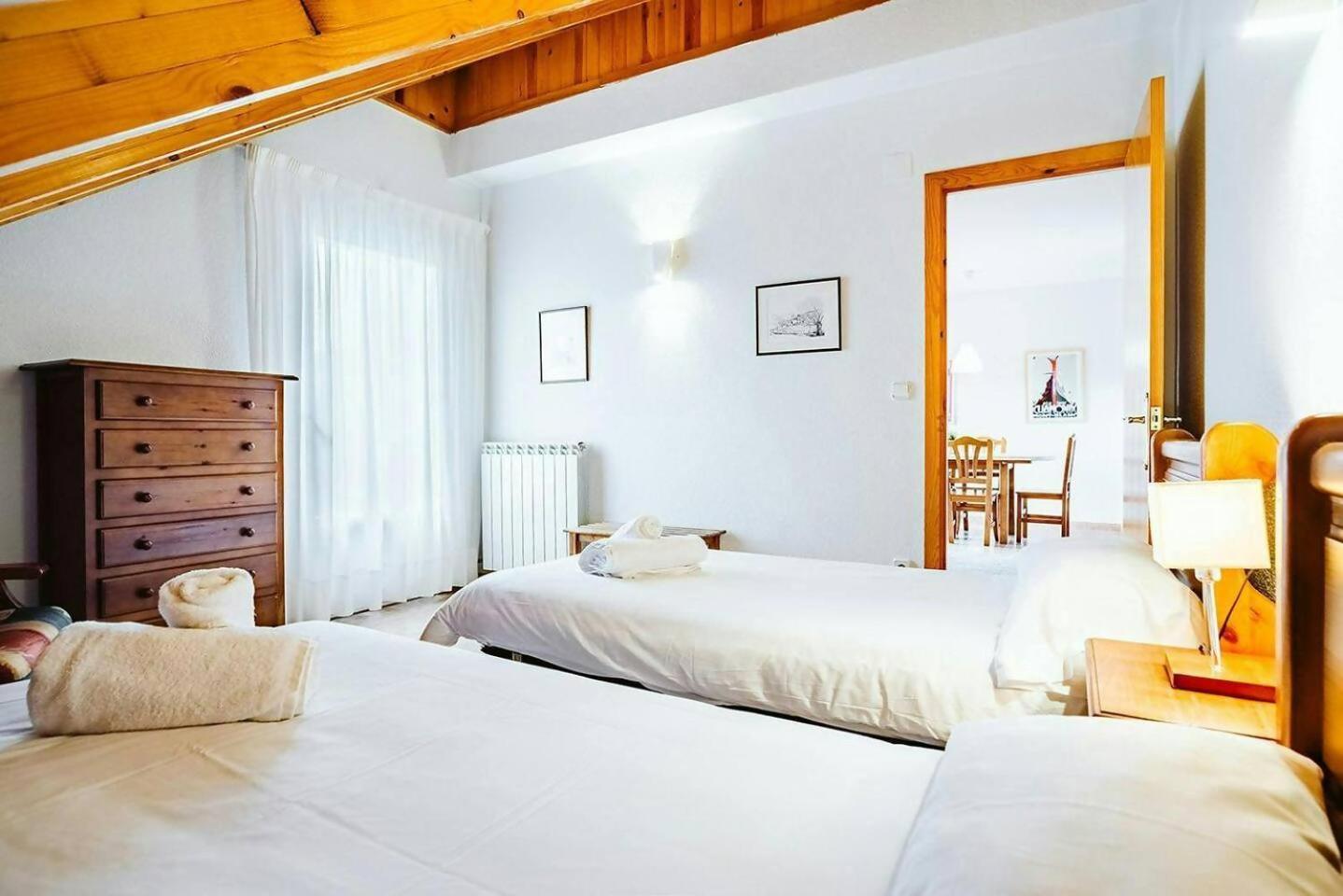 Olympia Tus Mascotas Son Bienvenidas Formigal Extérieur photo